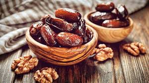 تصویر 2 از خرما کبکاب مرغوب شاهزاده بدون شکر افزوده با طعم اصیل